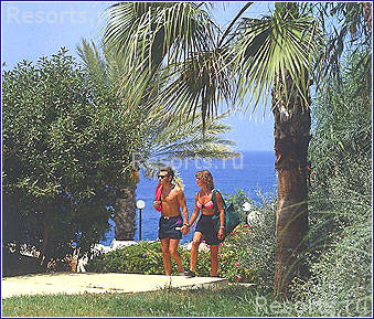 Cynthiana Beach Hotel 10